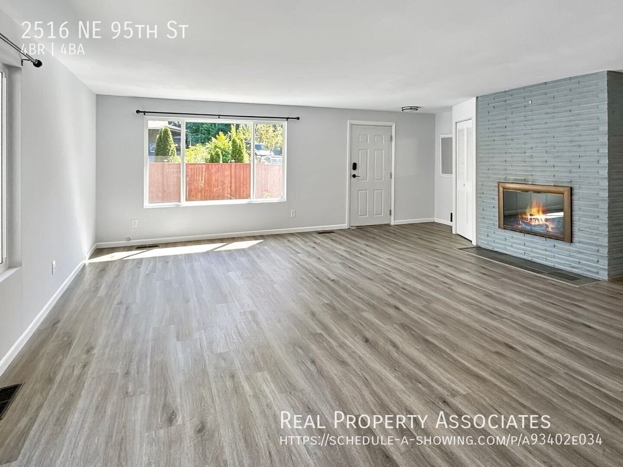 2516 Ne 95th St - Photo 5 of 38