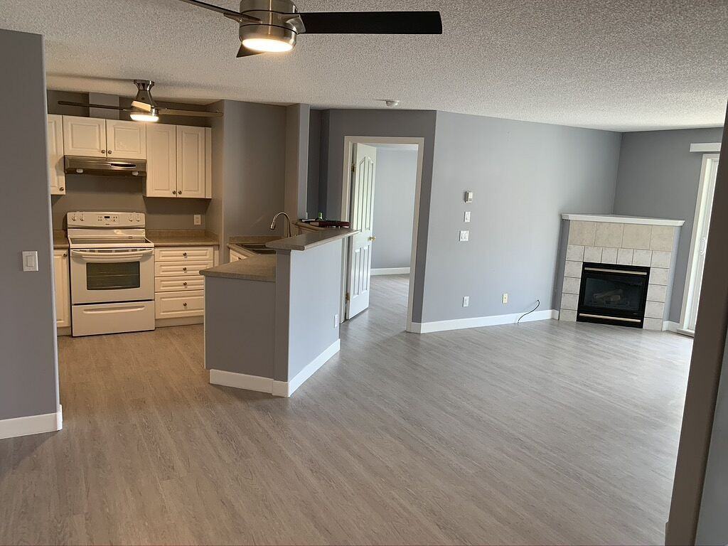 1000 Somervale Crt Sw - Photo 3 of 9