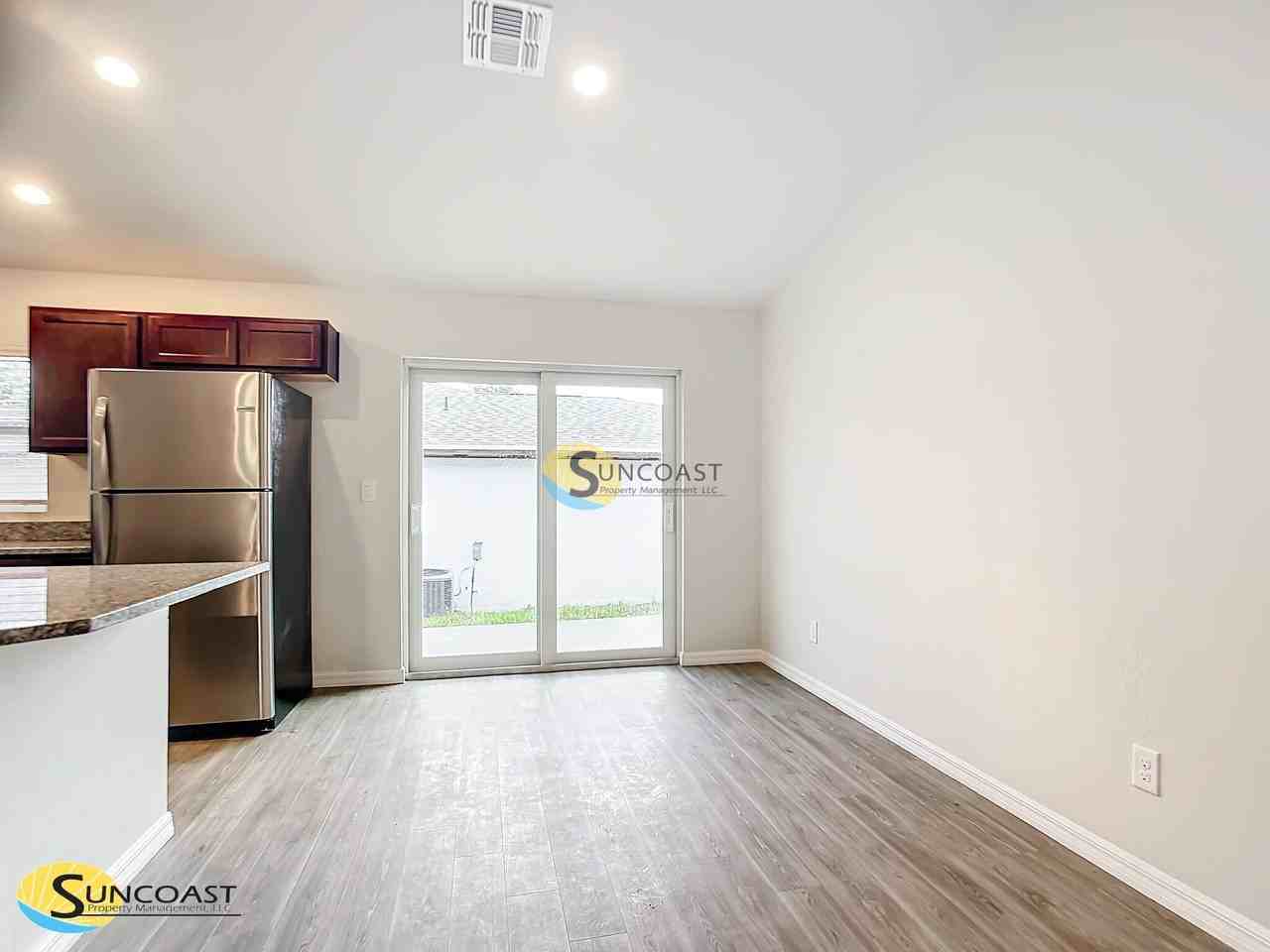 7839 N Quibble Ave - Photo 7 of 20