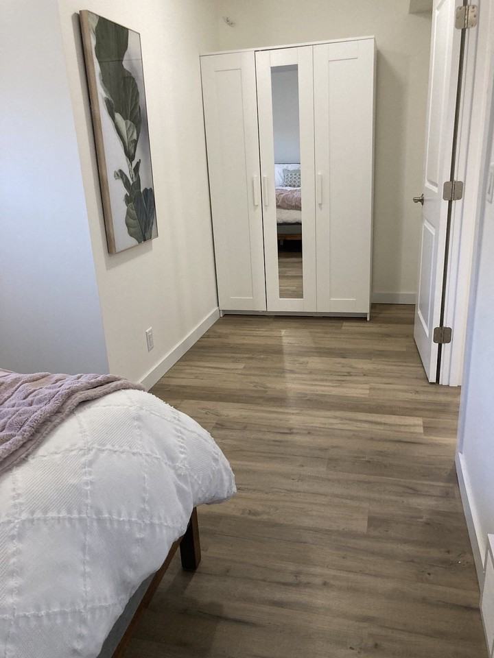 1070 New Brighton Pk Se - Photo 7 of 17