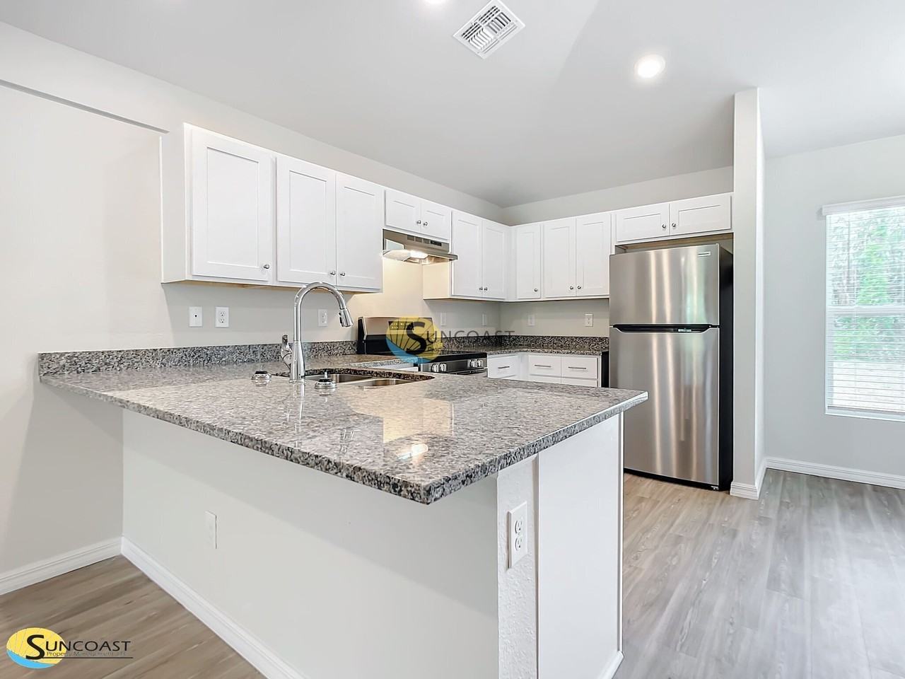 320 Camillia Ln - Photo 5 of 24