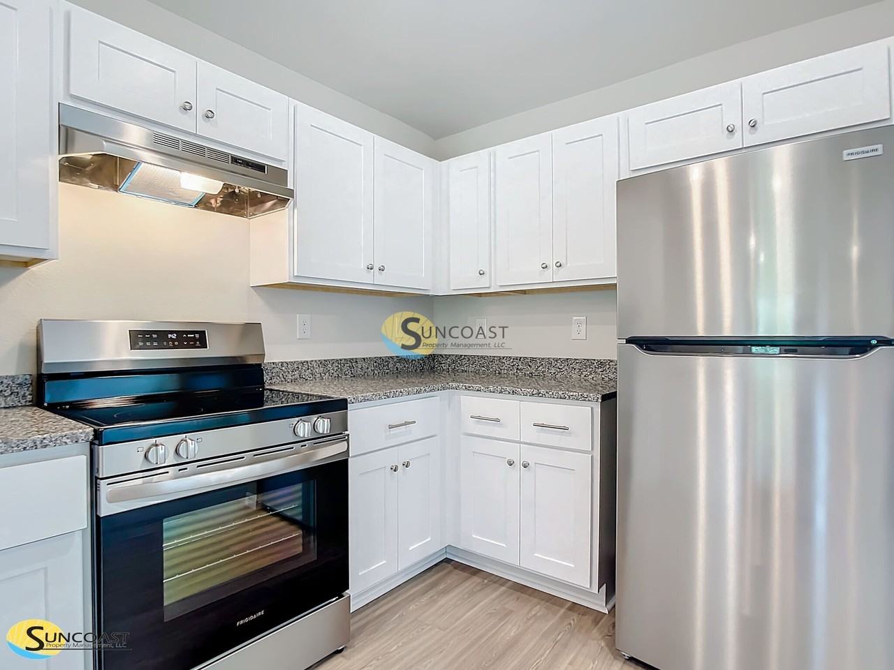 320 Camillia Ln - Photo 7 of 24