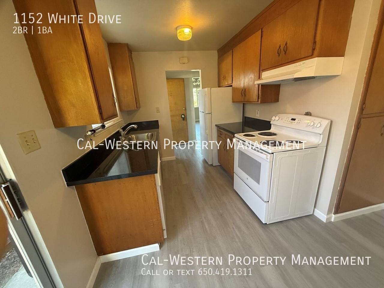 1152 White Dr - Photo 2 of 9