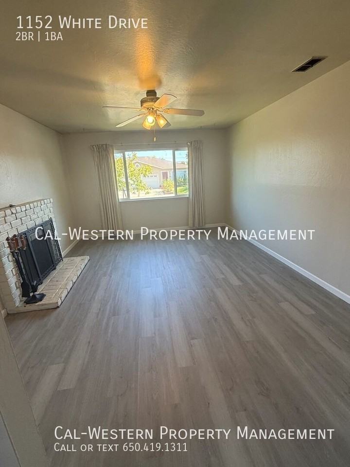 1152 White Dr - Photo 4 of 9