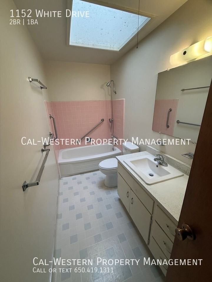 1152 White Dr - Photo 6 of 9