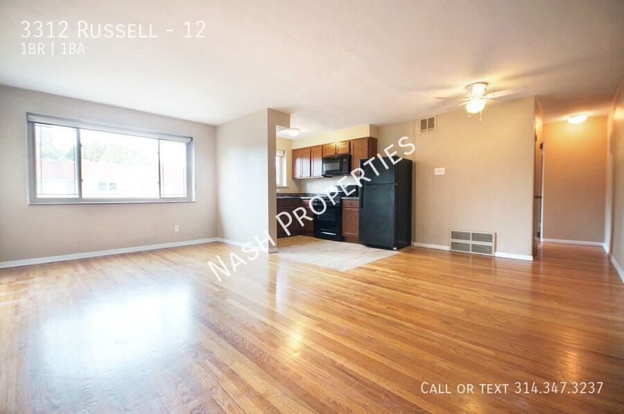 3312 Russell Blvd #12