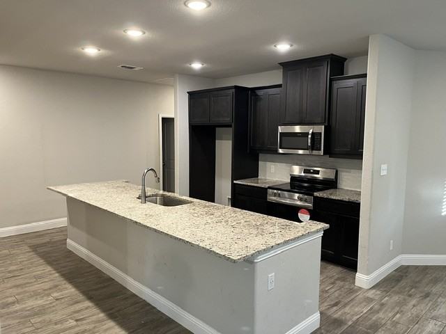 305 W Houston St #NA - Photo 7 of 17