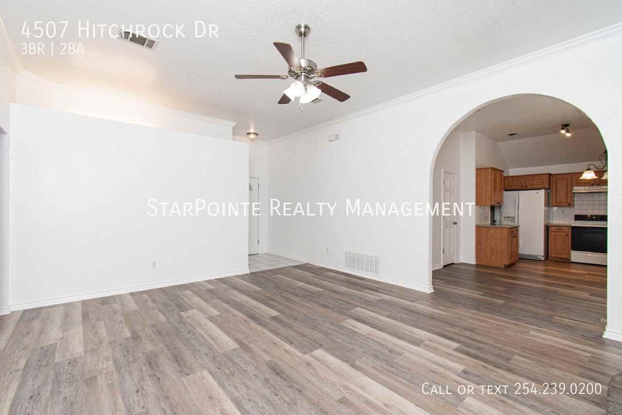 4507 Hitchrock Dr - Photo 4 of 20