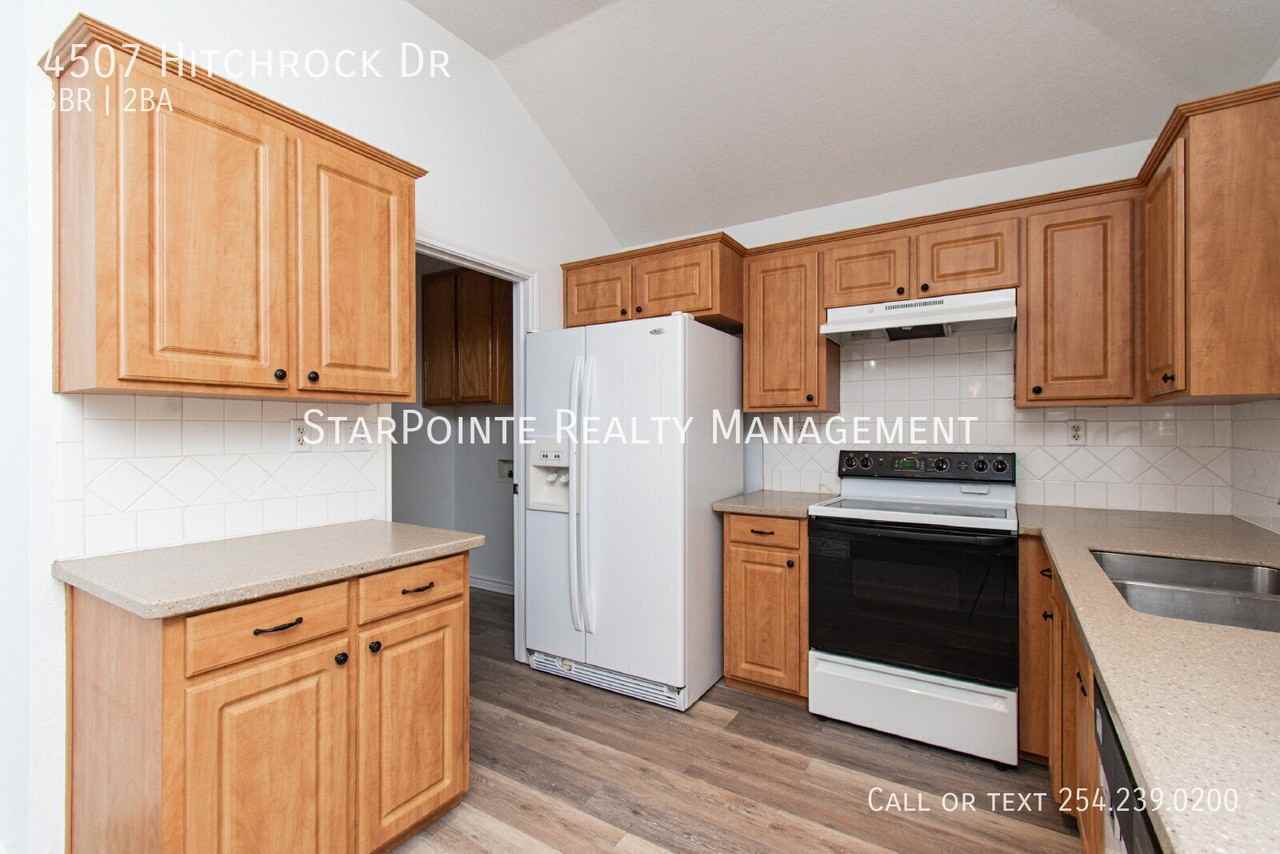 4507 Hitchrock Dr - Photo 6 of 20