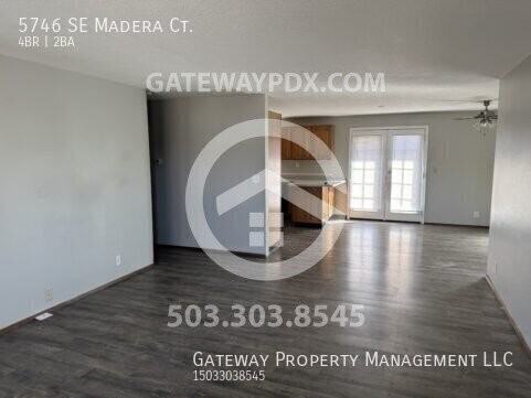5746 Se Madera Ct - Photo 4 of 29