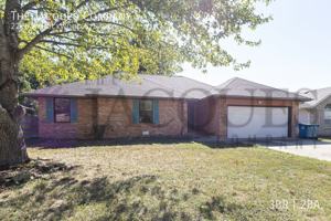 featured image of 2296 W Rockwood St