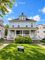 featured image of 111 W Oakland Ave