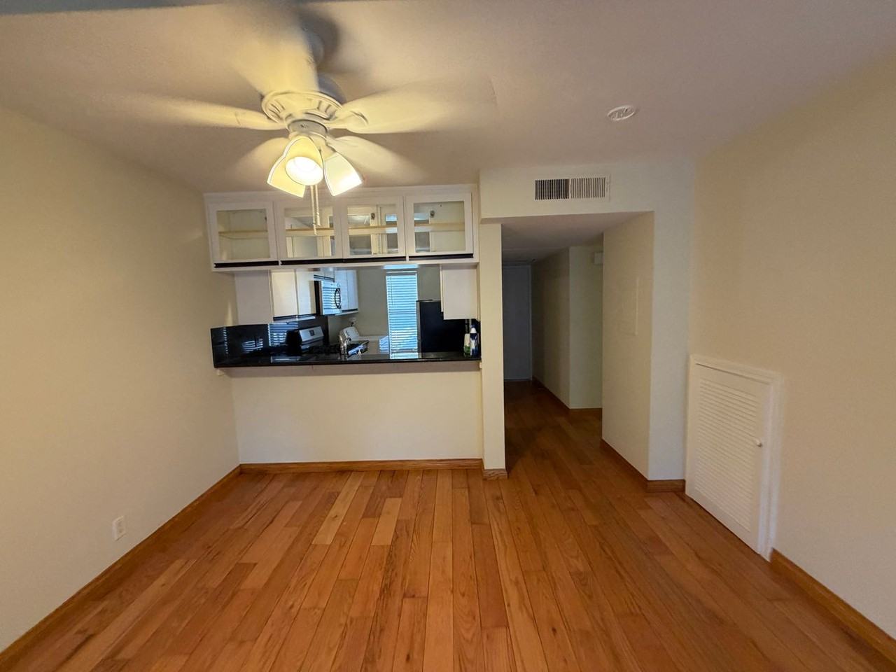 147 Lemon Grv - Photo 7 of 30