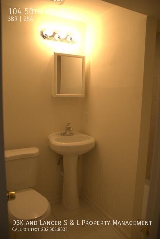 104 50th St Ne ##Ne - Photo 5 of 11