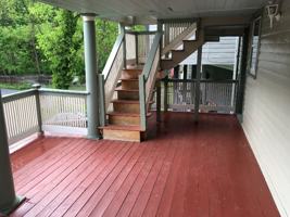 featured image of 936 W Beverley St