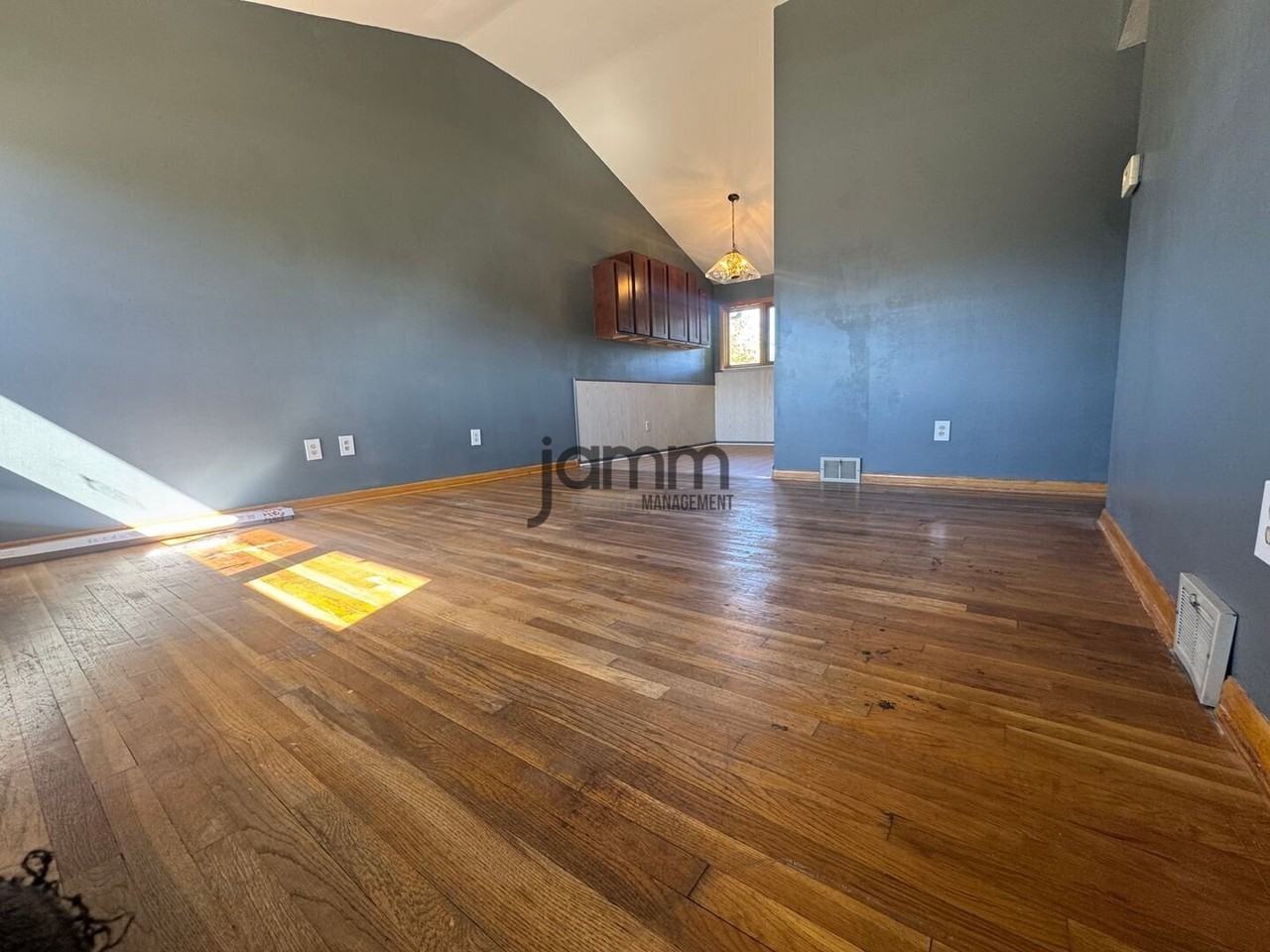 15386 Meigs Blvd - Photo 2 of 23