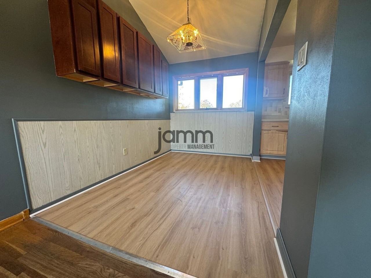 15386 Meigs Blvd - Photo 4 of 23