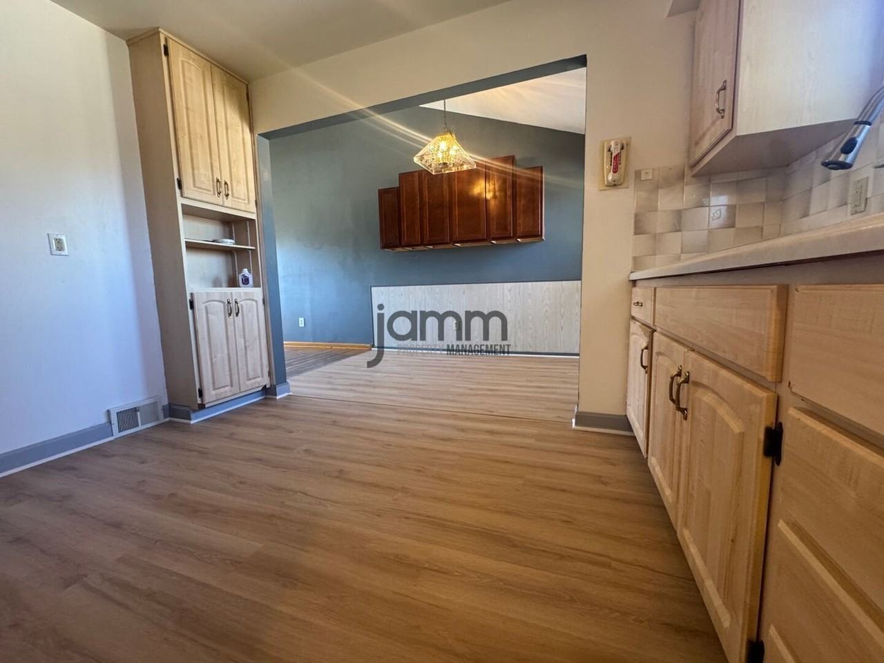 15386 Meigs Blvd - Photo 7 of 23