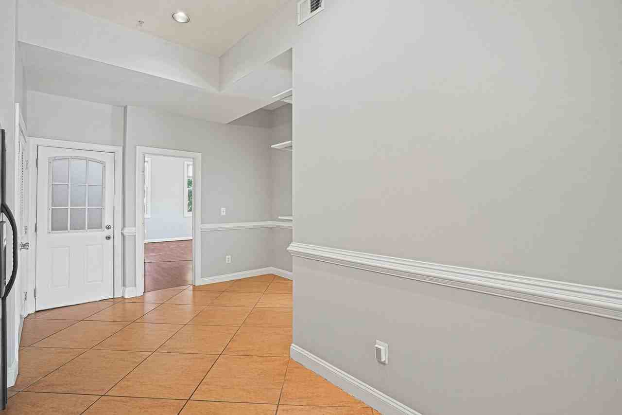 901 R St Nw #2A - Photo 7 of 26