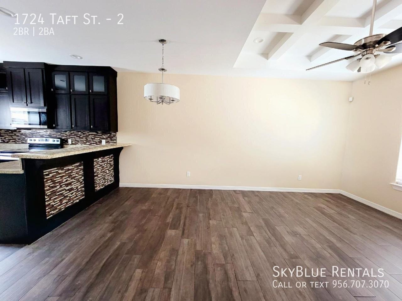 1724 W Taft St #2 - Photo 6 of 26