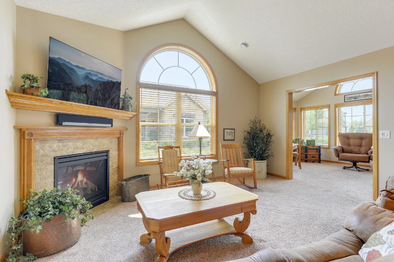 24092 Rivers Edge Rd - Photo 7 of 34