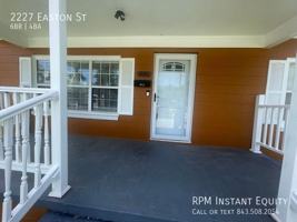 featured image of 2227 Easton St