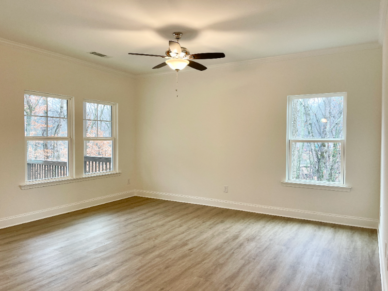 5245 Virginia Ave - Photo 3 of 15