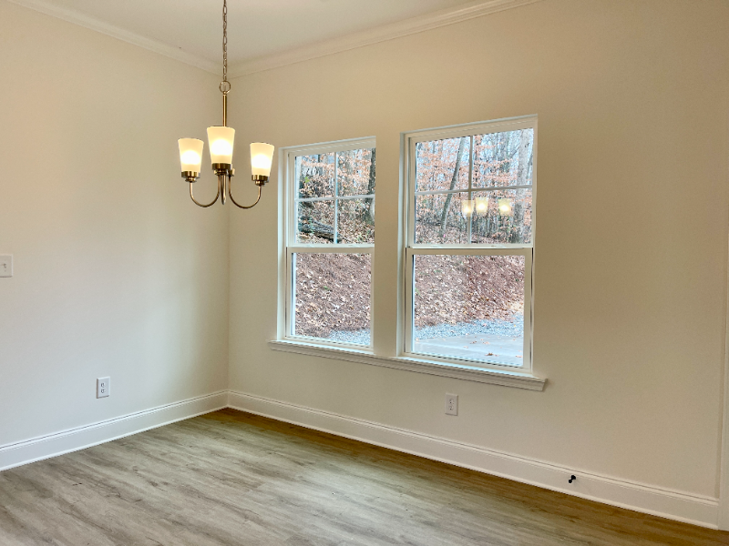 5245 Virginia Ave - Photo 4 of 15