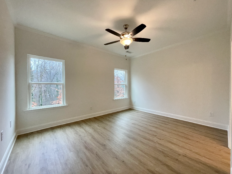 5245 Virginia Ave - Photo 6 of 15