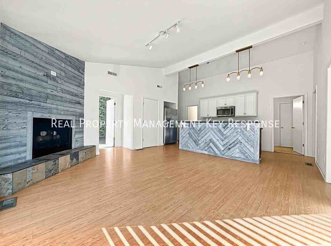 43 Brookwood Ter #D - Photo 2 of 25