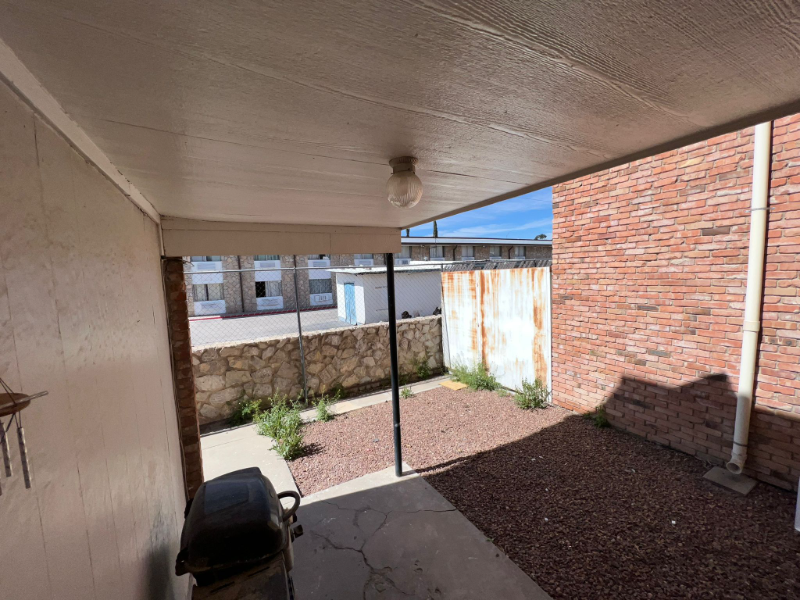 333 Eubanks Ct #14B - Photo 2 of 11