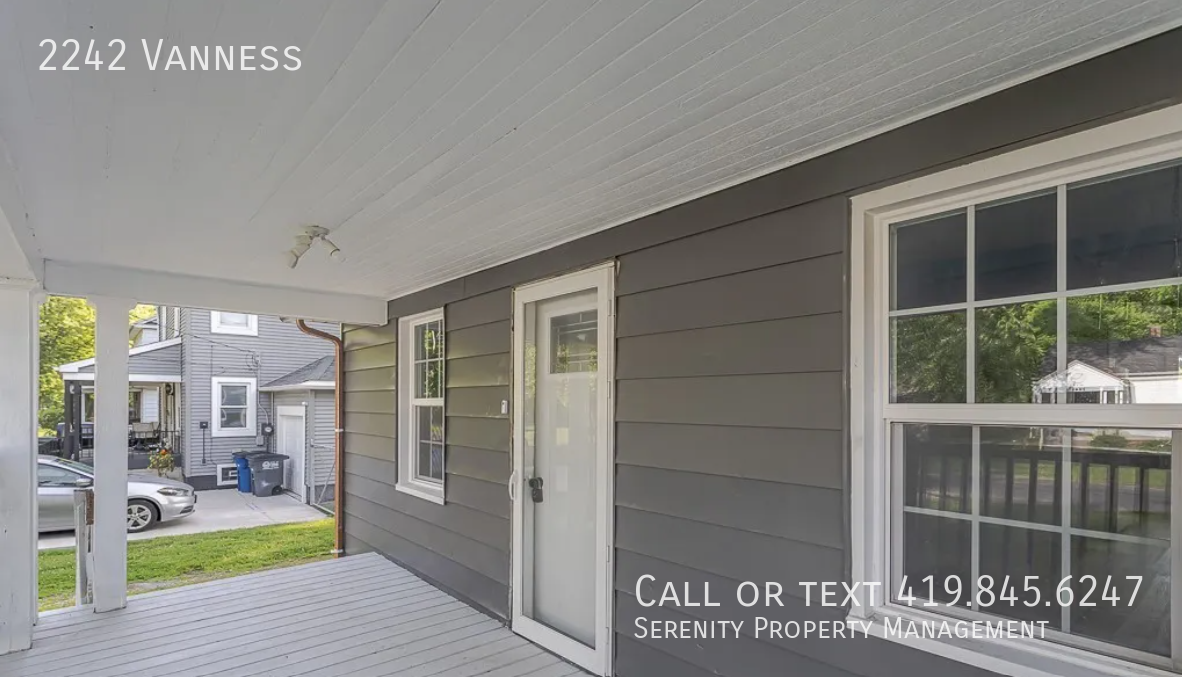2242 Vaness Dr - Photo 2 of 15