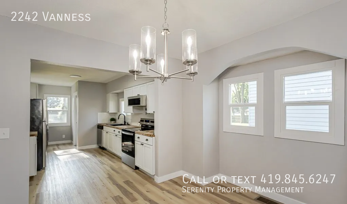 2242 Vaness Dr - Photo 5 of 15