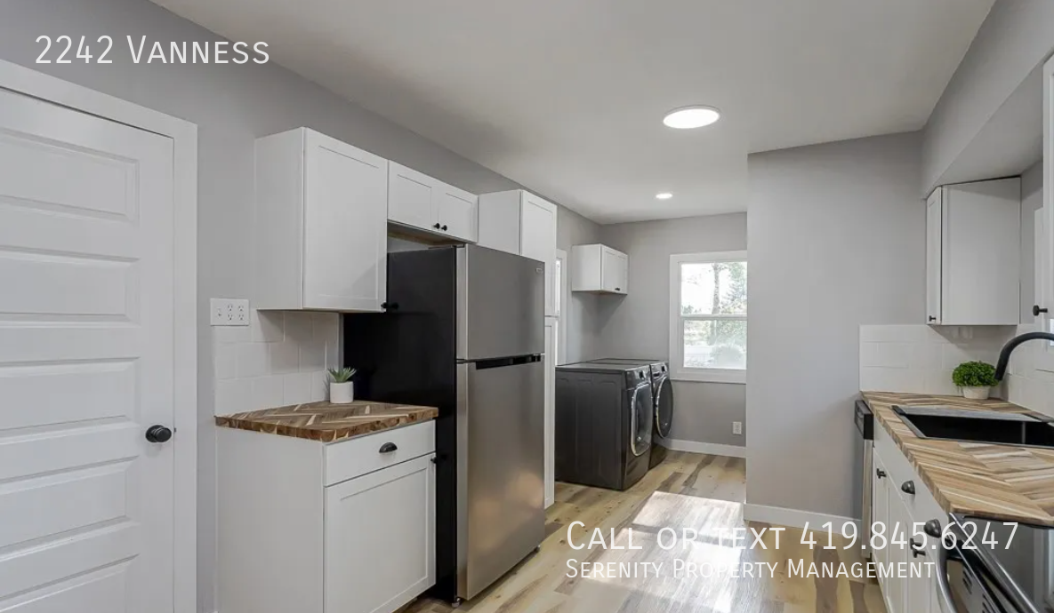 2242 Vaness Dr - Photo 7 of 15