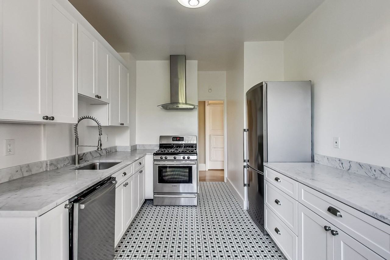 461 Bellevue Ave #37 - Photo 7 of 29