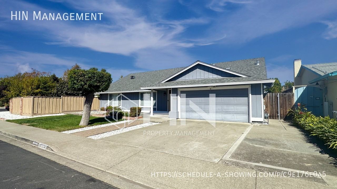 31334 Santa Elena Way - Photo 2 of 25