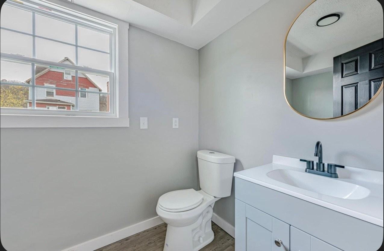 1112 Stieren Ave - Photo 5 of 8