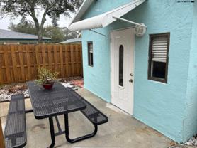 230 Sw 15th St #C - Photo 1 of 1