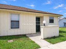 1324 Jefferson Ave #D - Photo 1 of 1
