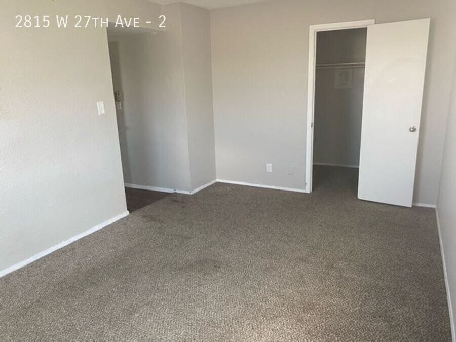 2815 Sw 27th Ave #2 - Photo 2 of 11