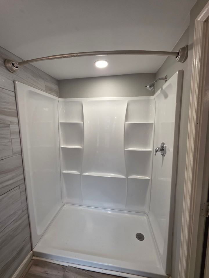 709 N 2nd St #2 - Photo 5 of 11