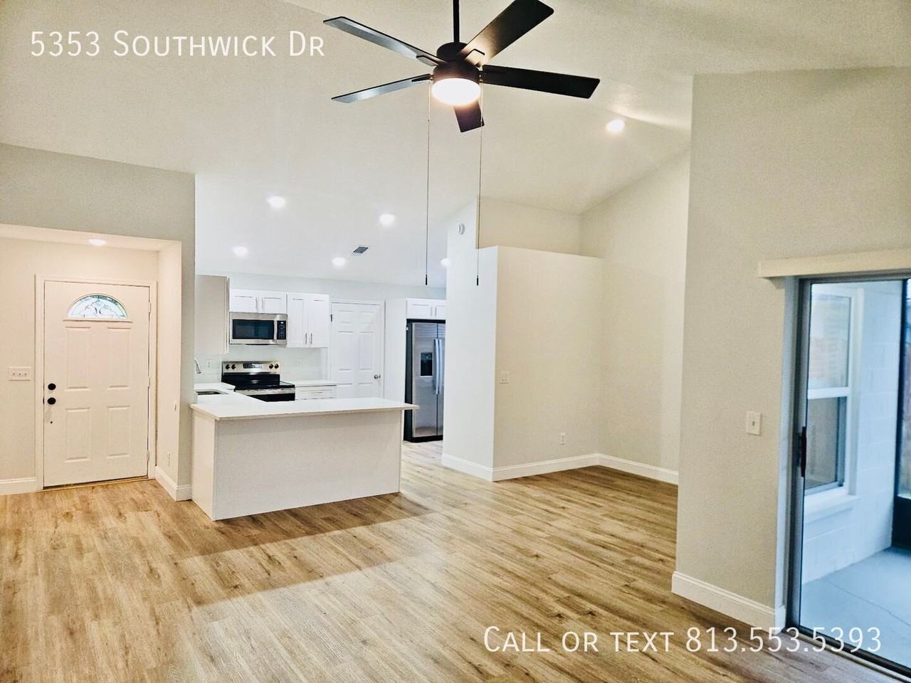 5353 Southwick Dr - Photo 5 of 40