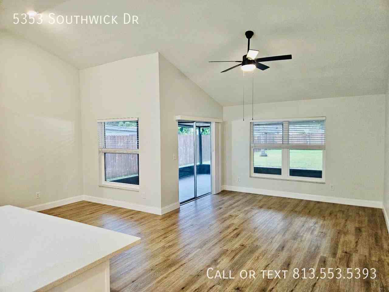 5353 Southwick Dr - Photo 6 of 40