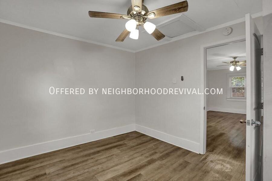 140R S Holmes St - Photo 6 of 19