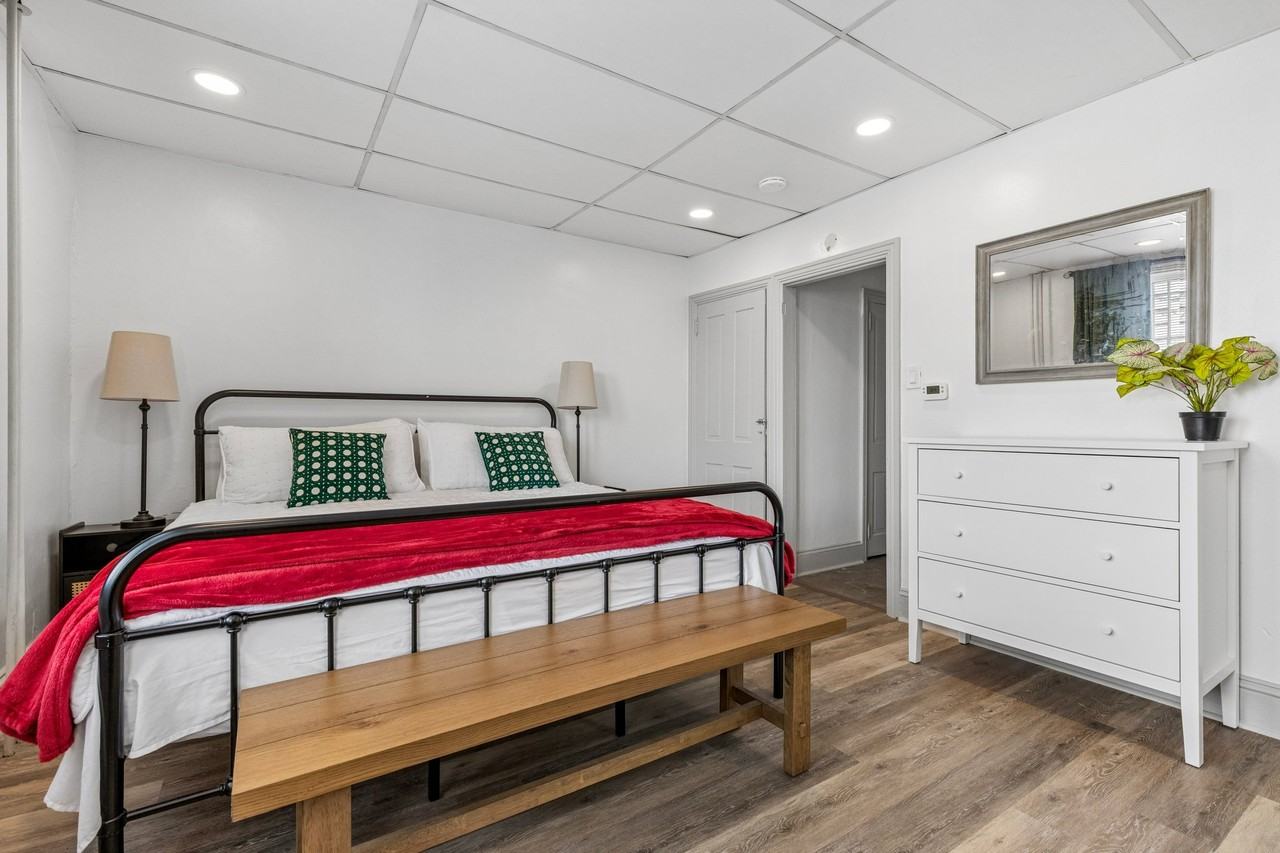 513 E Montgomery Ave #2 - Photo 5 of 15