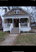featured image of 4555 Harrison St