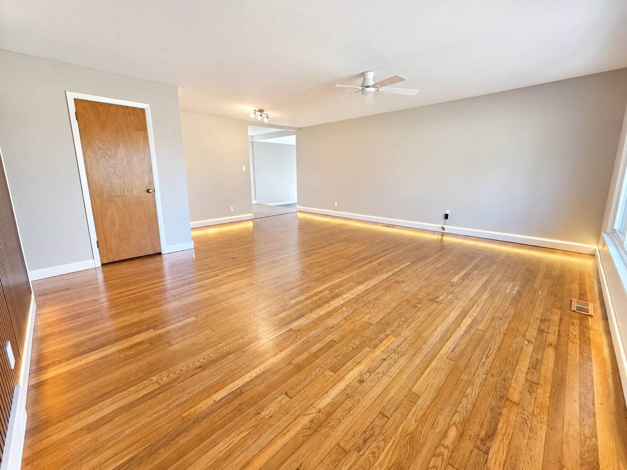 3644 Castano Dr - Photo 7 of 18