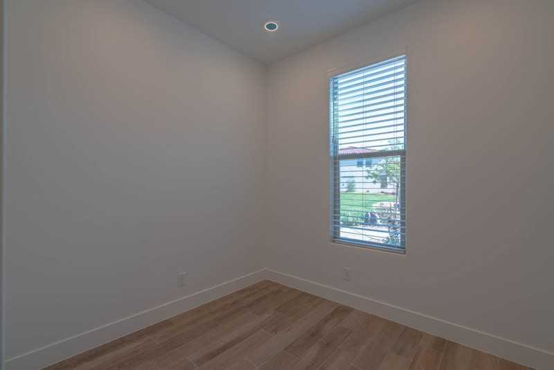795 N Via Modelo Cir - Photo 6 of 50