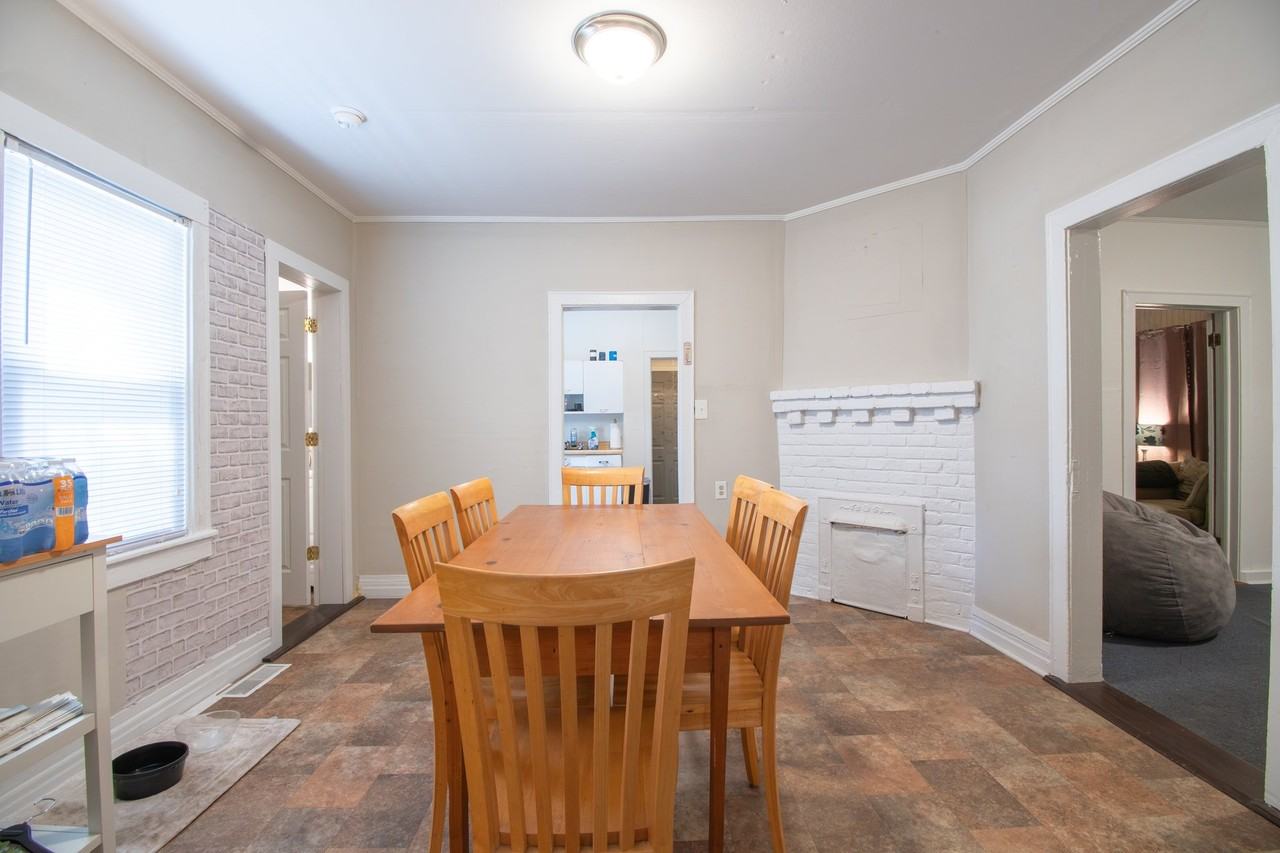 1403 Gardner St - Photo 5 of 16