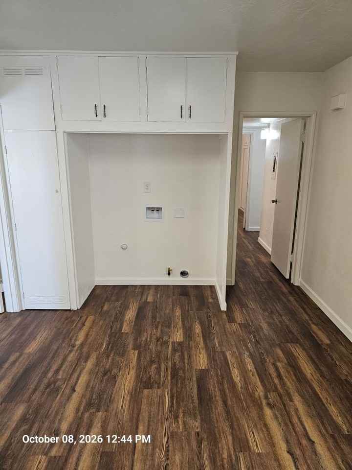 343 N Gem St - Photo 5 of 10